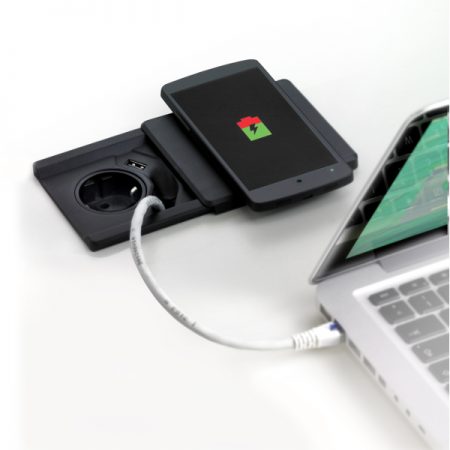 Evoline Square80 juhtmevaba laadimisalus kaanega pistikupesa Ergonomik USB pesa võrgupesa